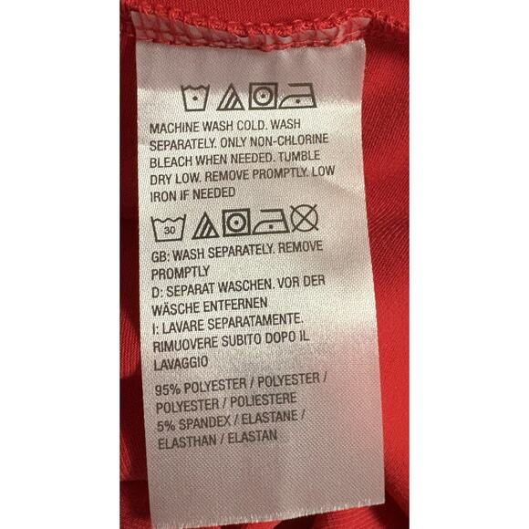 Susan Graver V-Neck Red Sleeveless Blouse Size MP - Picture 4 of 4